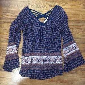 Sheer Patterned Blu Pepper Top